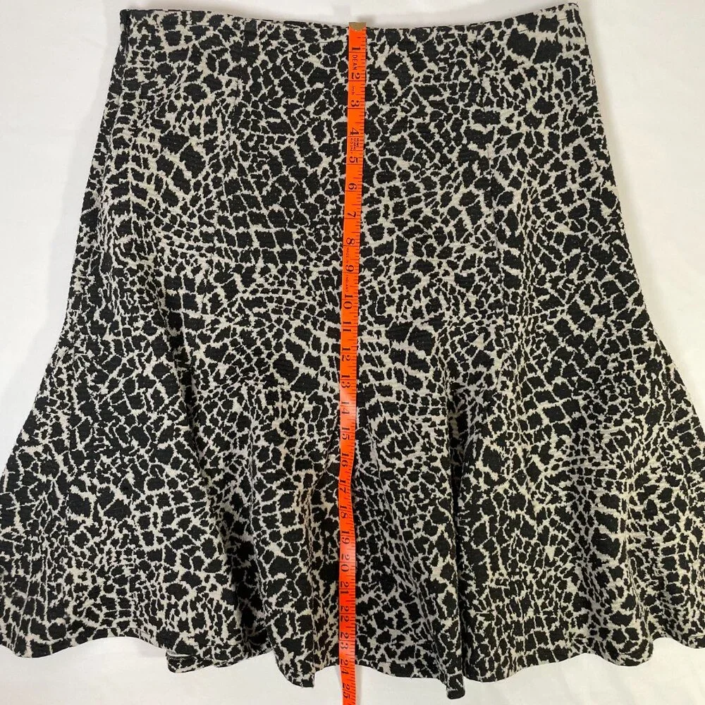 Susan Bristol Black and White Animal Print Swing Skirt Knee Length Size 12